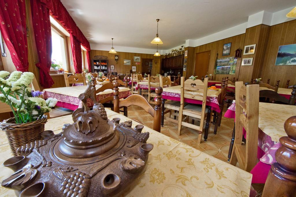 Albergo Valentino Bionaz エクステリア 写真